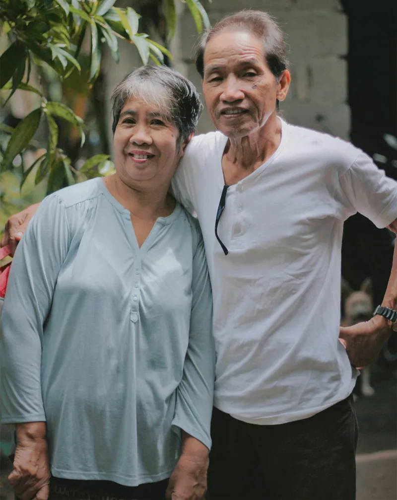Family member providing home care support to an aging parent in Indiana